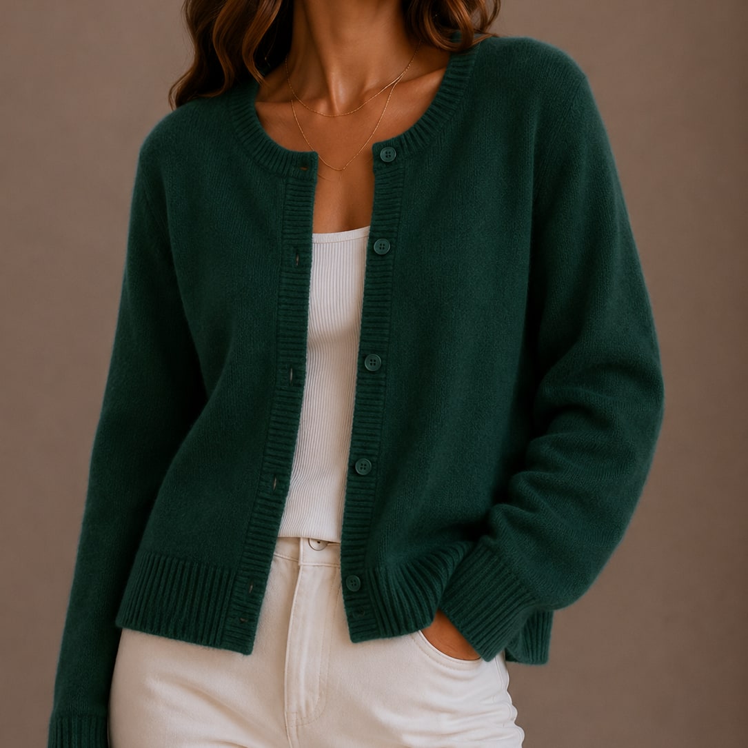 Maude gilet femme col rond maille douce vert sapin