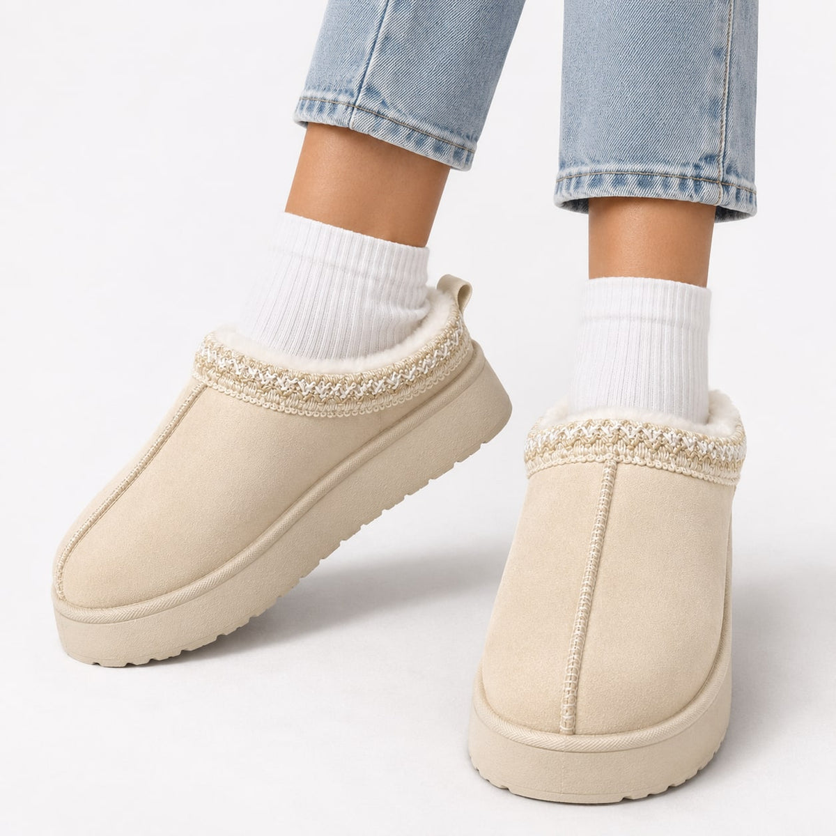 Léonie chaussons femme plateforme à enfiler beige
