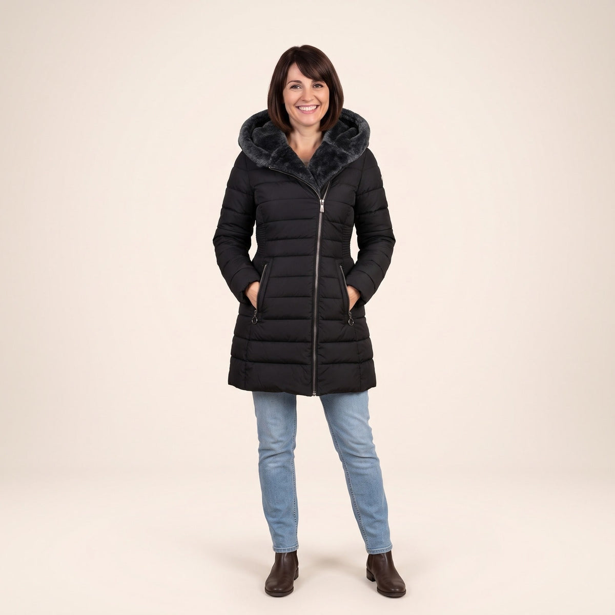 Doudoune longue femme imperméable noire à capuche doublée