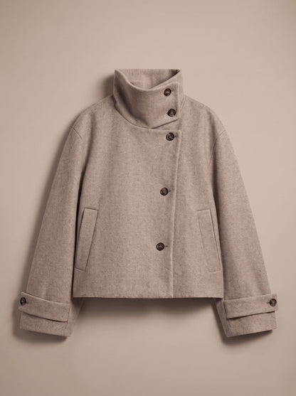Manteau court femme effet laine avec col montant et boutonnage 3