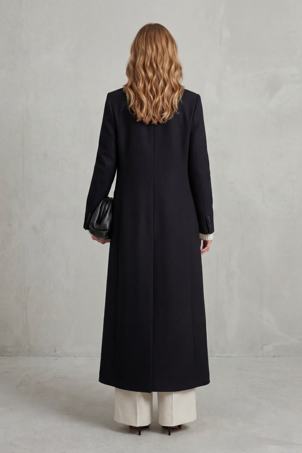 Manteau long ajusté pour femme, coupe classique et chaleur intemporelle 5