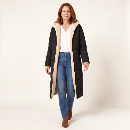 Manteau long réversible doublé teddy, coloris noir, porté