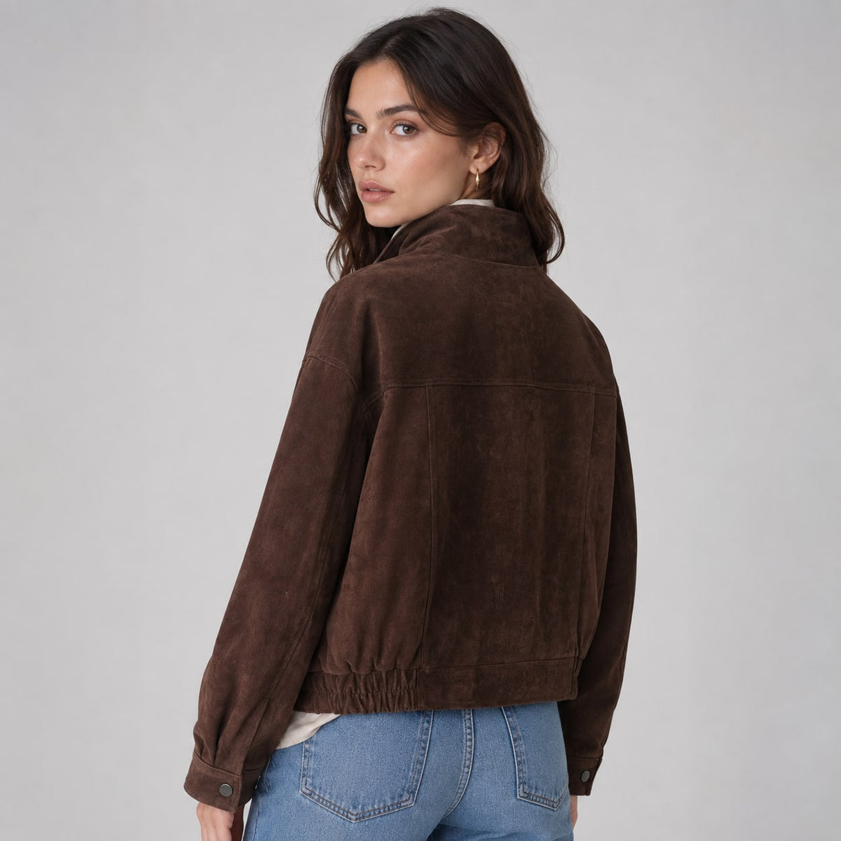 Veste courte effet daim vue de côté